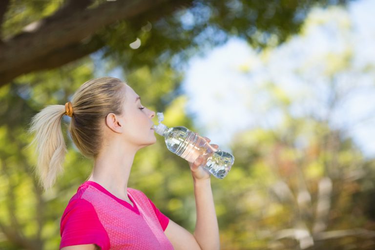 “Je Zult Niet Geloven Hoeveel Water Je Echt Moet Drinken!”